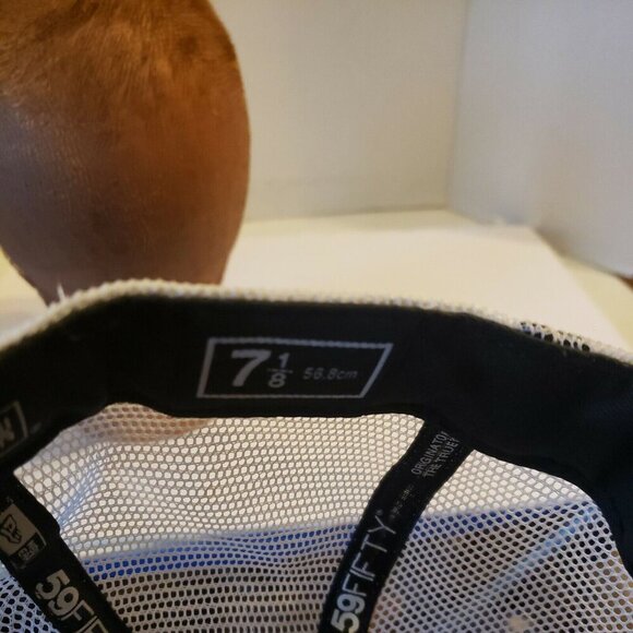 ball cap New York Yankees New Era MLB 59FIFTY Black Cap Hat 7 1/8 - Picture 5 of 5